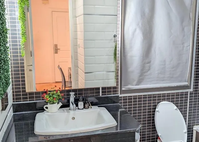 Cozy, Spacious 2-bedder With City, Park View, Near Nana Bts * Bangkok