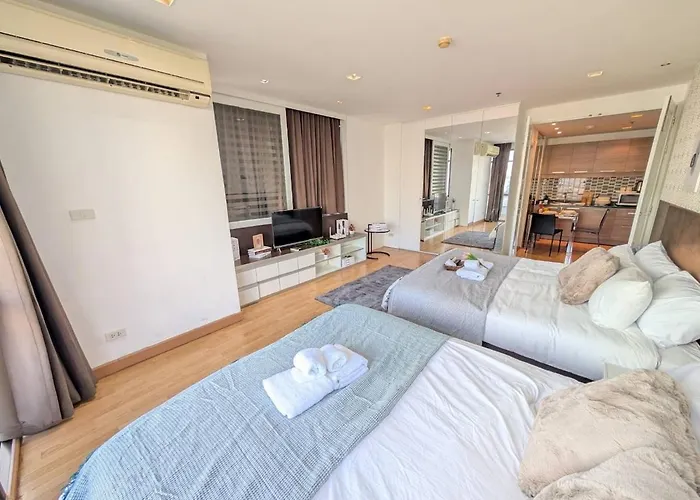 Cozy, Spacious 2-bedder With City, Park View, Near Nana Bts *