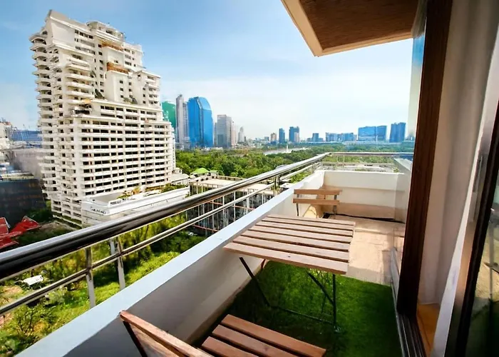 Cozy, Spacious 2-bedder With City, Park View, Near Nana Bts Apartment
